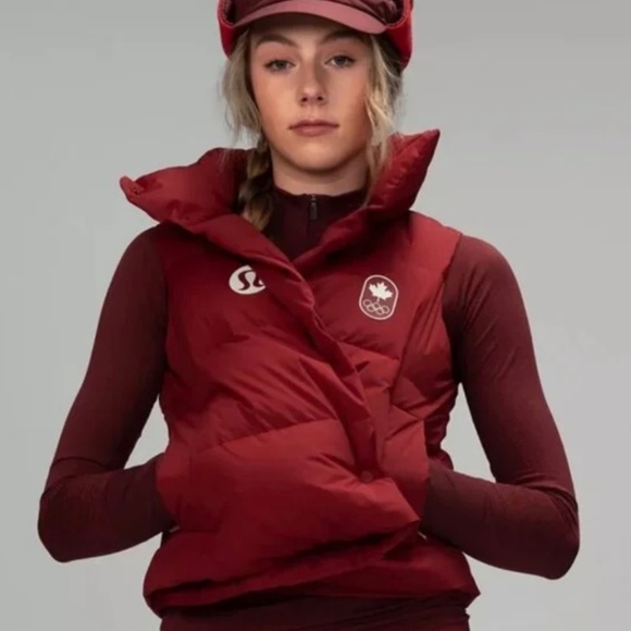 LULULEMON TEAM CANADA TRANSFORMABLE DOWN PARKA VEST NWT SZ 16 - Picture 8 of 16